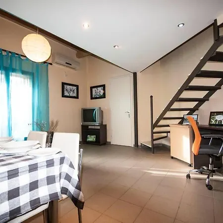 Studio Loft In Corfu Town *